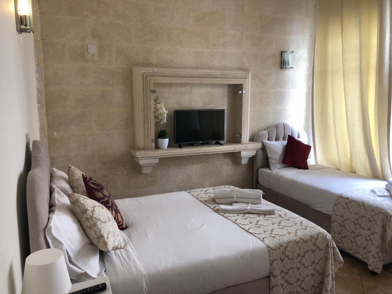 Lord'S Residence Boutique Hotel Kyrenia  Esterno foto
